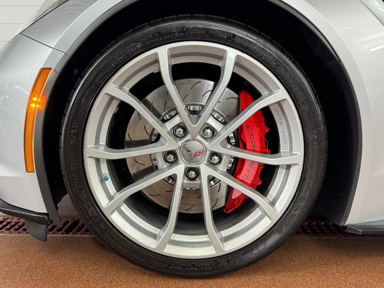 Used 2019 Chevrolet Corvette Grand Sport image 8