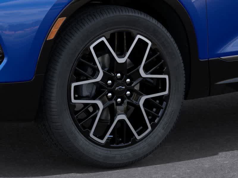 New 2025 Chevrolet Blazer RS w/ Driver Confidence II Package FWD image 9