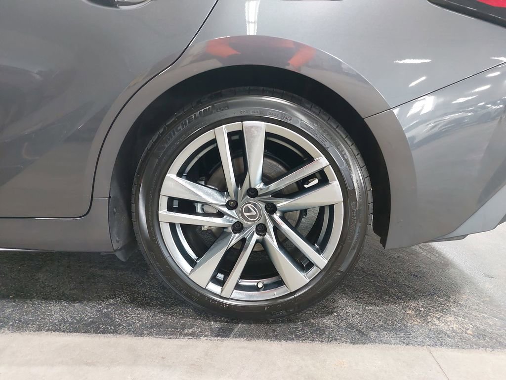 Used 2022 Lexus IS 300 AWD w/ Comfort Package image 33