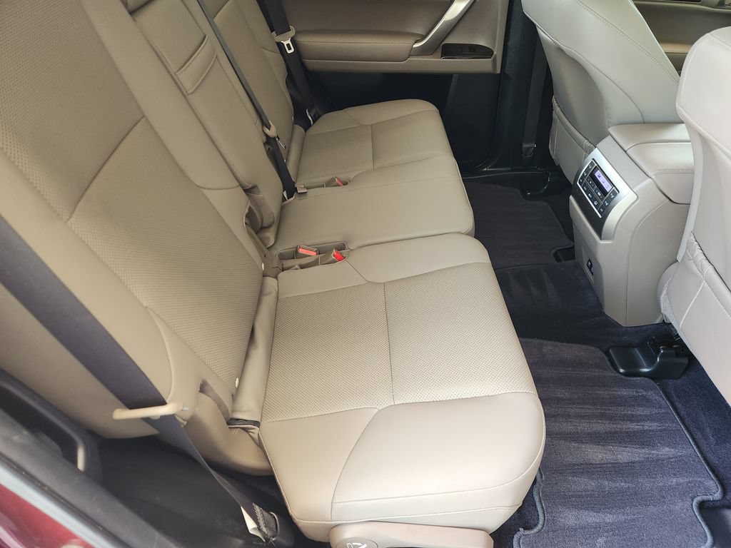 Used 2021 Lexus GX 460 Premium w/ Premium Package AWD/4WD image 31