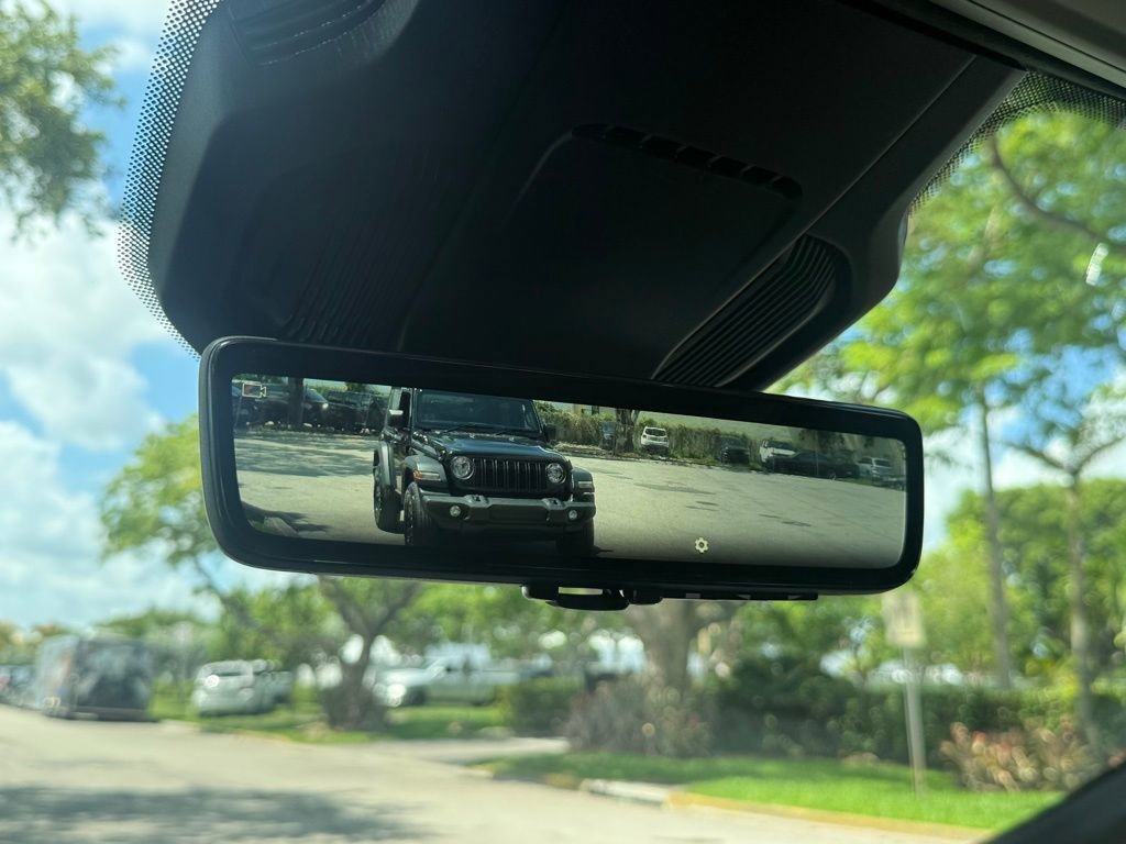 New 2025 Jeep Wagoneer S Launch Edition image 31