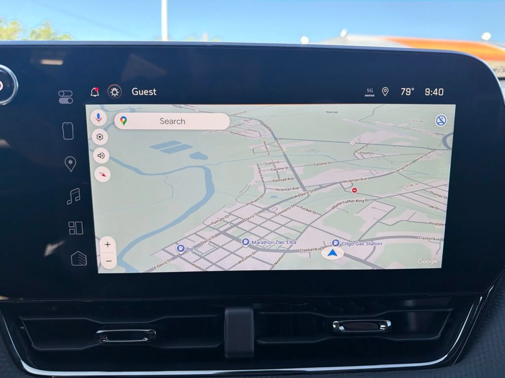 New 2026 Chevrolet Equinox RS w/ Convenience Package III FWD image 24