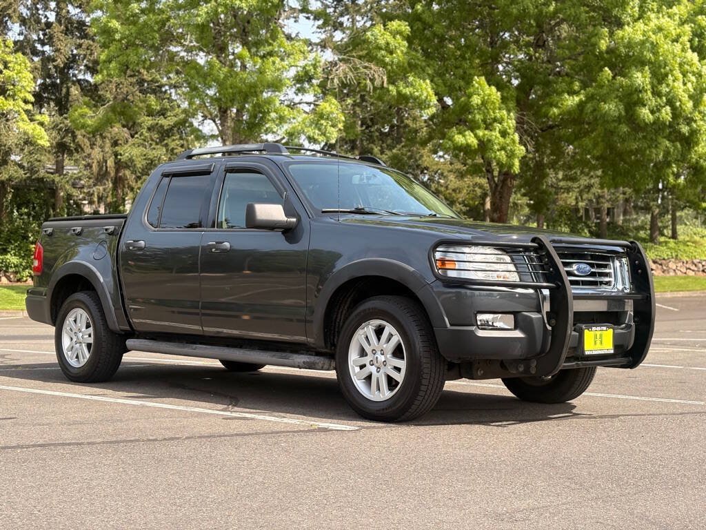 Used 2010 Ford Explorer Sport Trac XLT AWD/4WD image 7