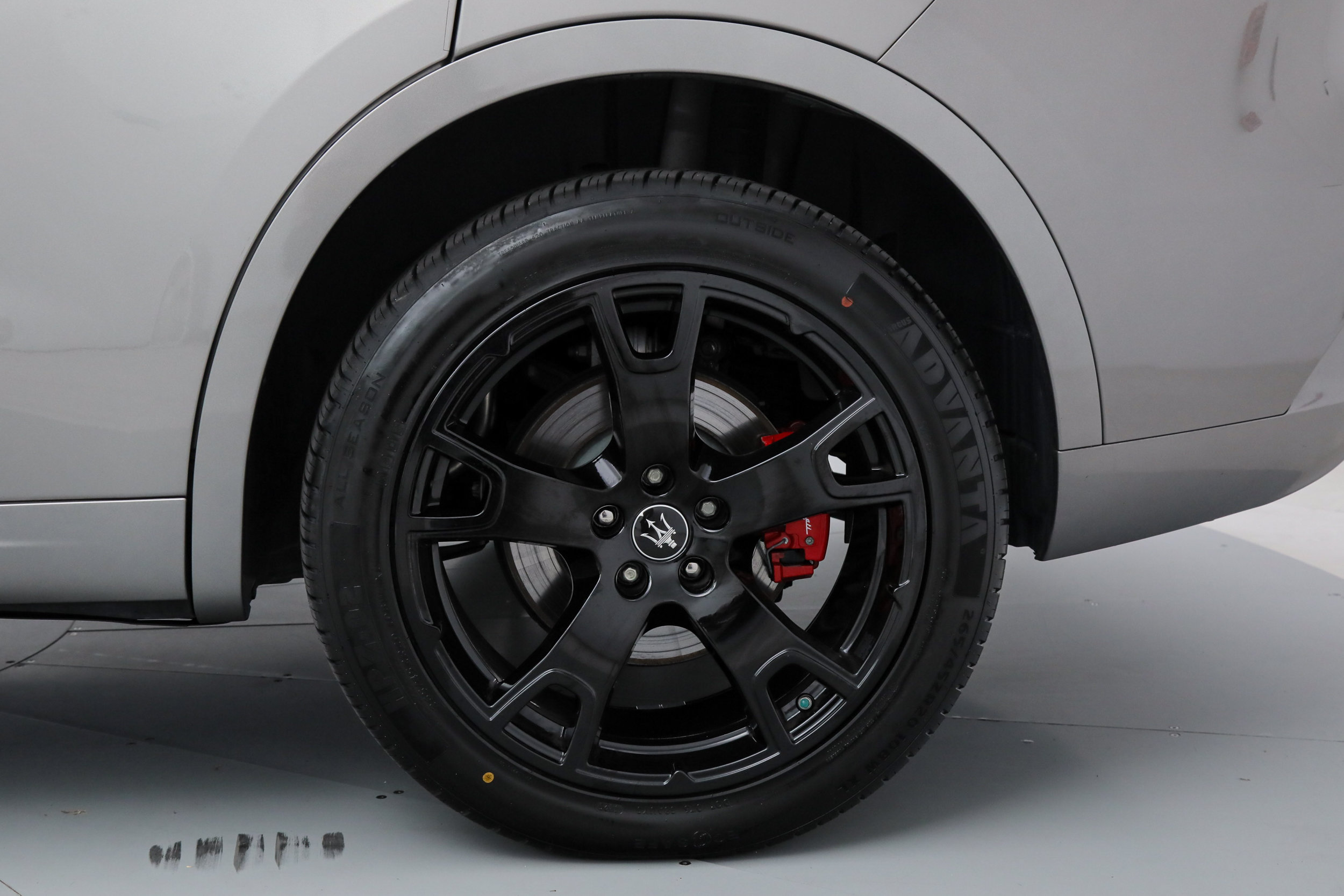 Certified 2022 Maserati Levante GT AWD/4WD image 21