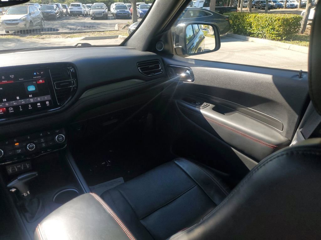 Used 2024 Dodge Durango GT image 25