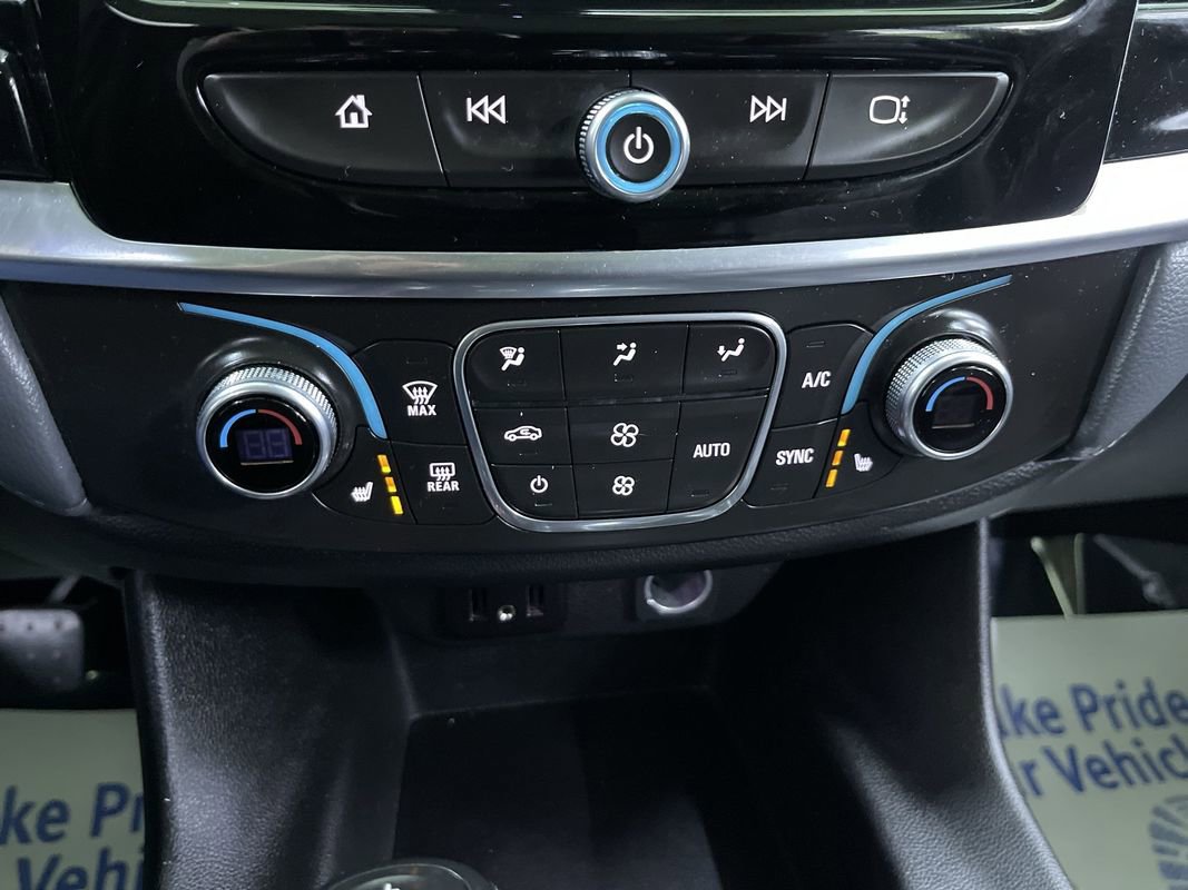 Used 2018 Chevrolet Traverse LT w/ LPO, Black Accent Package image 24