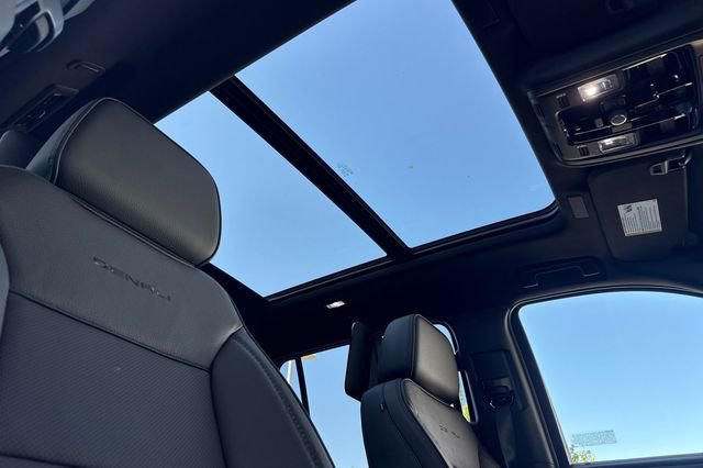 New 2026 GMC Yukon XL Denali image 19