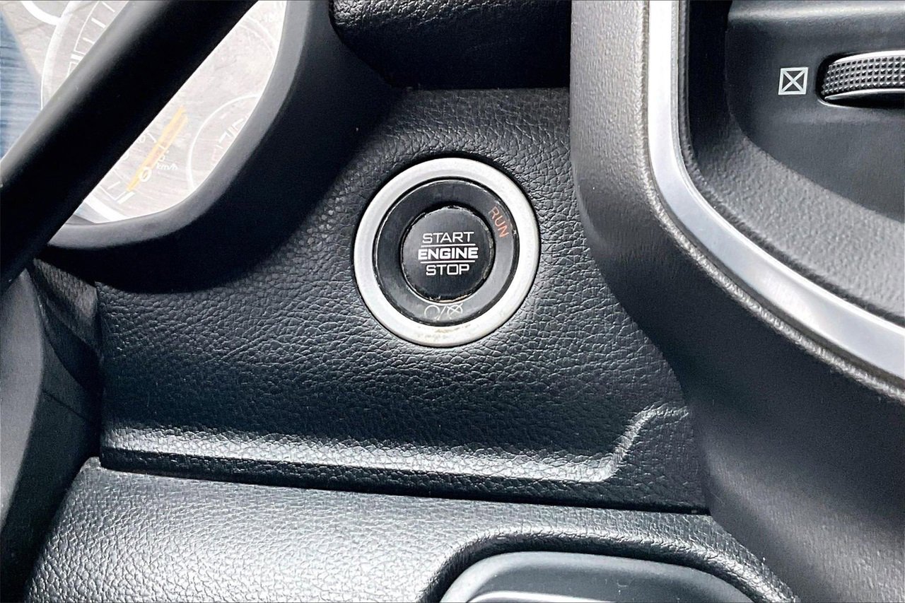 Used 2019 RAM 2500 Big Horn image 26