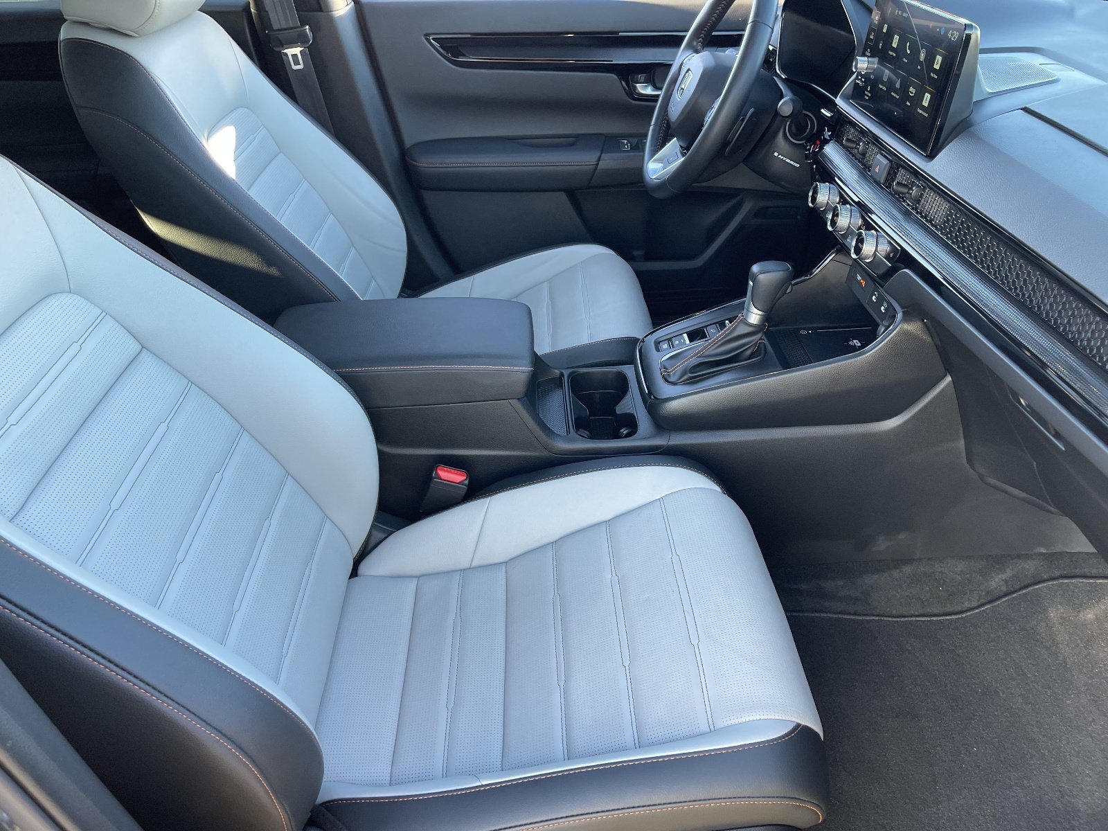 Used 2026 Honda CR-V Sport Touring image 13