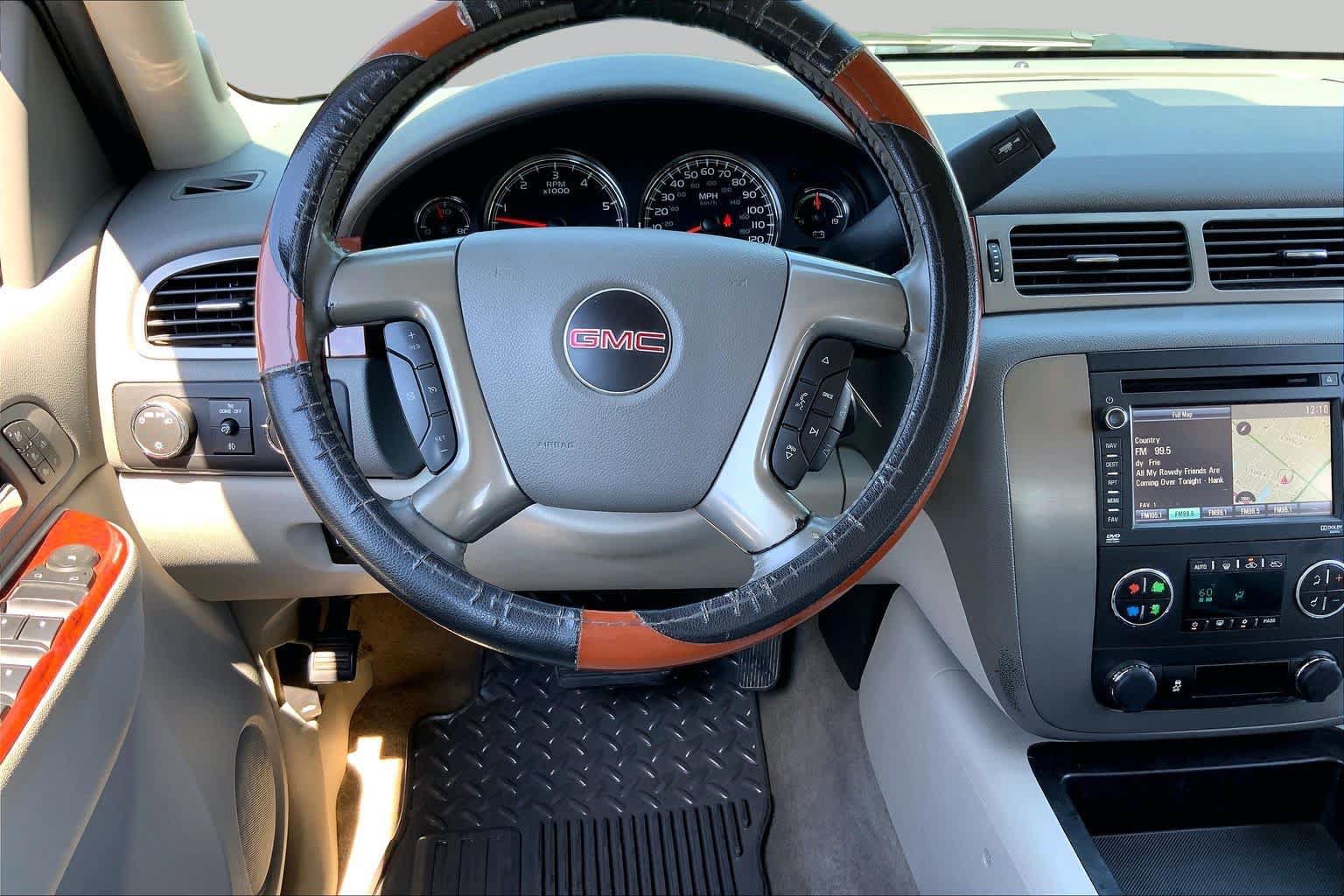 Used 2014 GMC Sierra 2500 SLT w/ Suspension Package, Off-Road AWD/4WD image 5