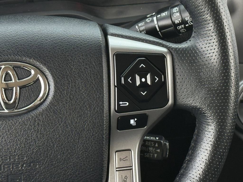 Used 2024 Toyota 4Runner SR5 Premium w/ Moonroof Package image 15