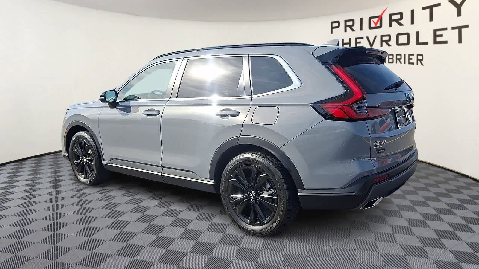 Used 2024 Honda CR-V Sport Touring image 6