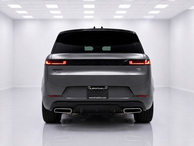 Used 2025 Land Rover Range Rover Sport Dynamic SE AWD/4WD image 11