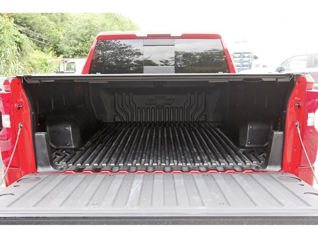 Used 2020 Chevrolet Silverado 1500 LT w/ Texas Edition RWD image 7