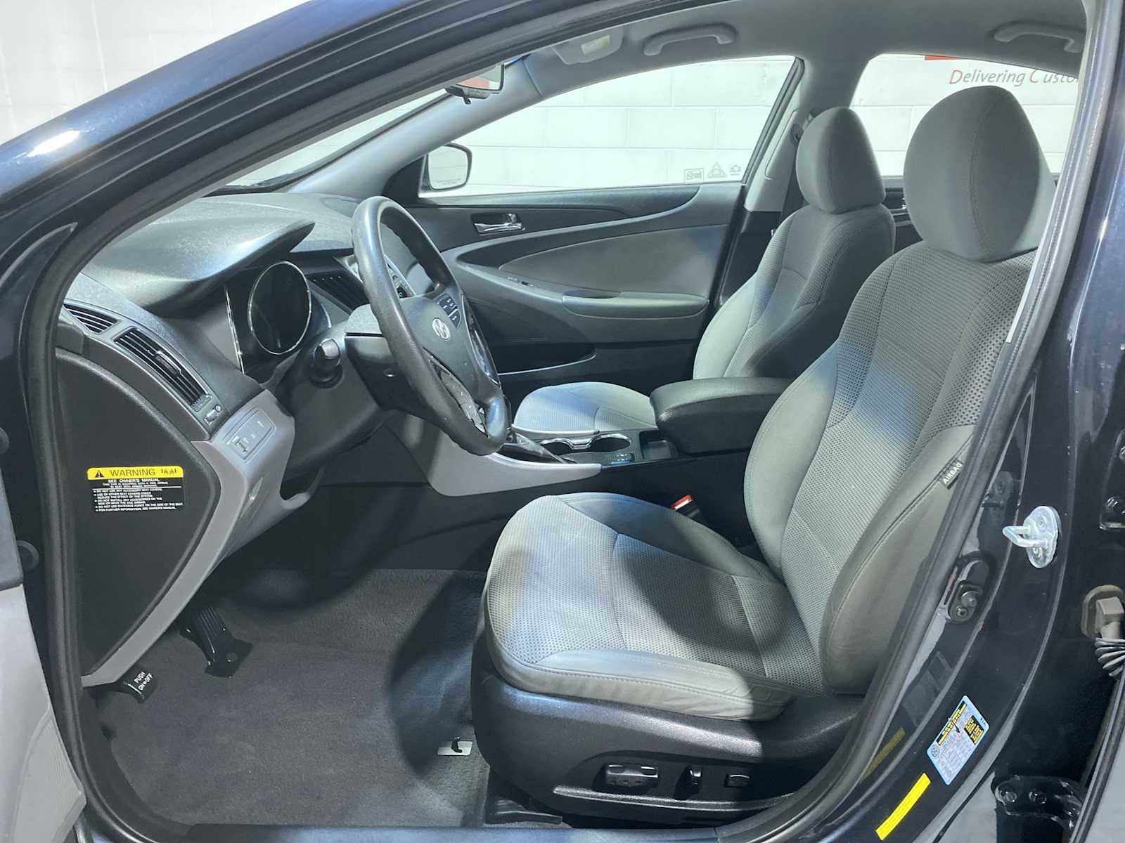 Used 2013 Hyundai Sonata GLS w/ Popular Equipment Pkg image 2