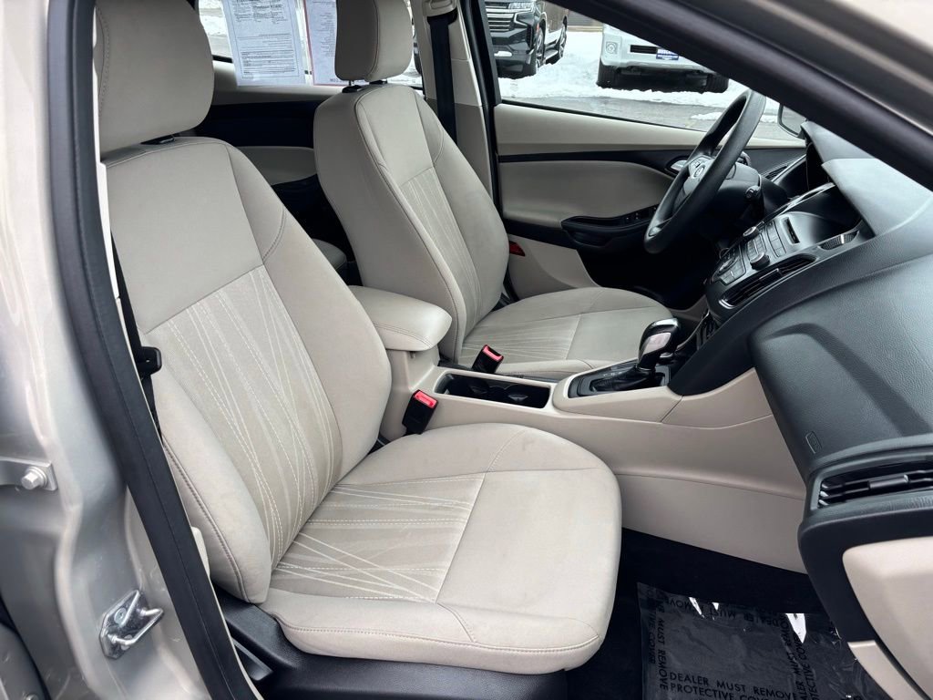 Used 2015 Ford Focus SE image 13