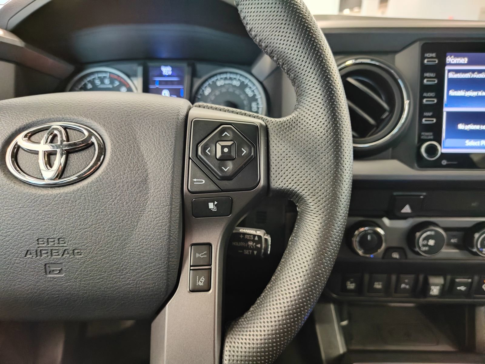 Used 2020 Toyota Tacoma TRD Sport w/ Exterior Package image 19