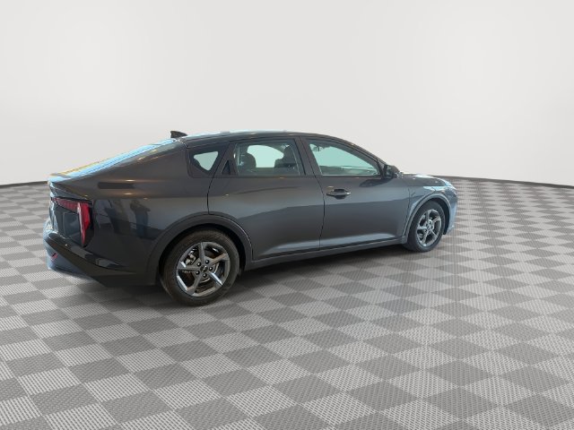 Used 2025 Kia K4 FWD image 12