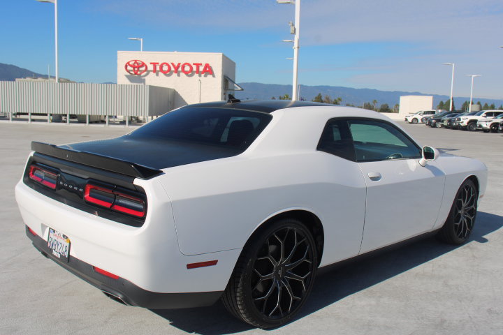 Used 2020 Dodge Challenger GT w/ Plus Package RWD image 3