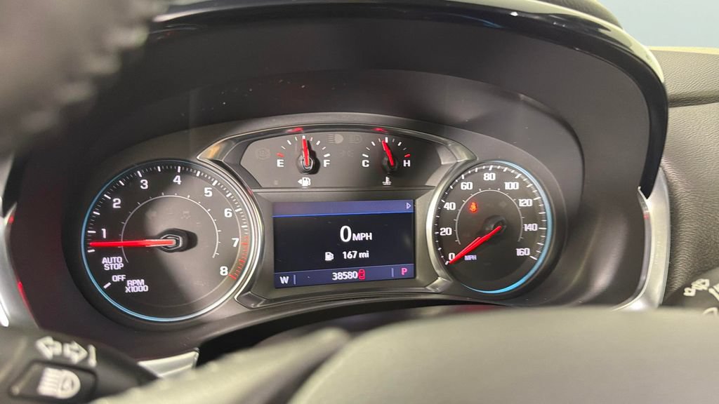 Used 2022 Chevrolet Traverse LT FWD image 20