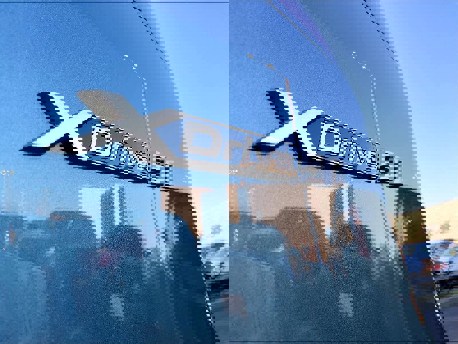 Used 2025 BMW iX xDrive50 w/ Convenience Package image 11