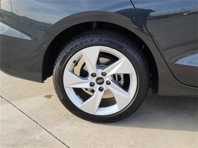 Used 2023 Audi A3 2.0T Premium w/ Convenience Package image 9