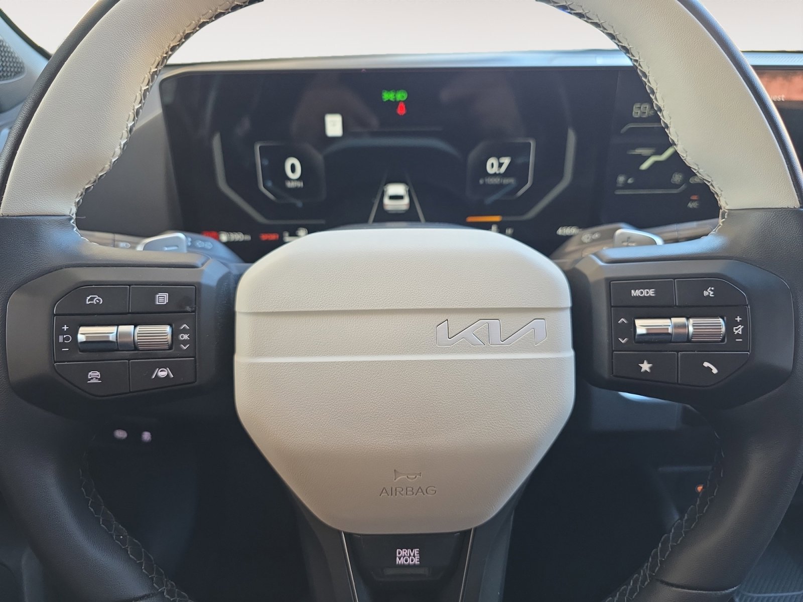 Used 2025 Kia K4 GT-Line w/ GT-Line Sunroof Package image 11