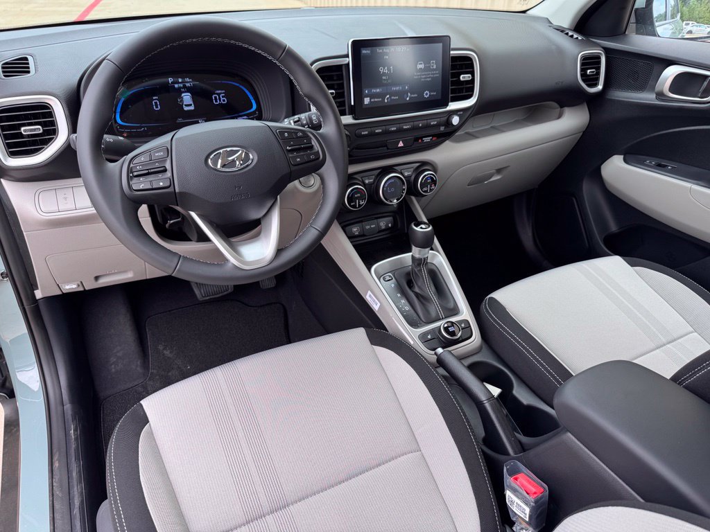 New 2026 Hyundai Venue SEL FWD image 2