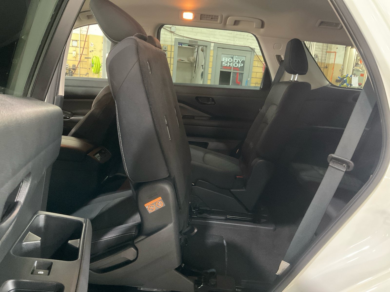 Used 2024 Nissan Pathfinder SV AWD/4WD image 24