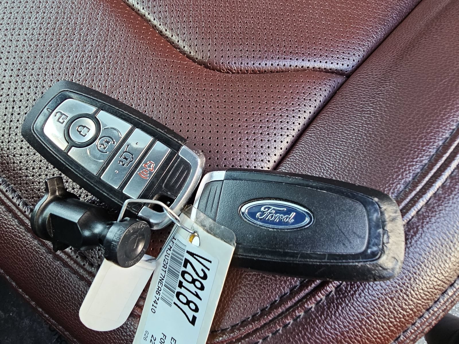 Used 2022 Ford Expedition Limited AWD/4WD image 36