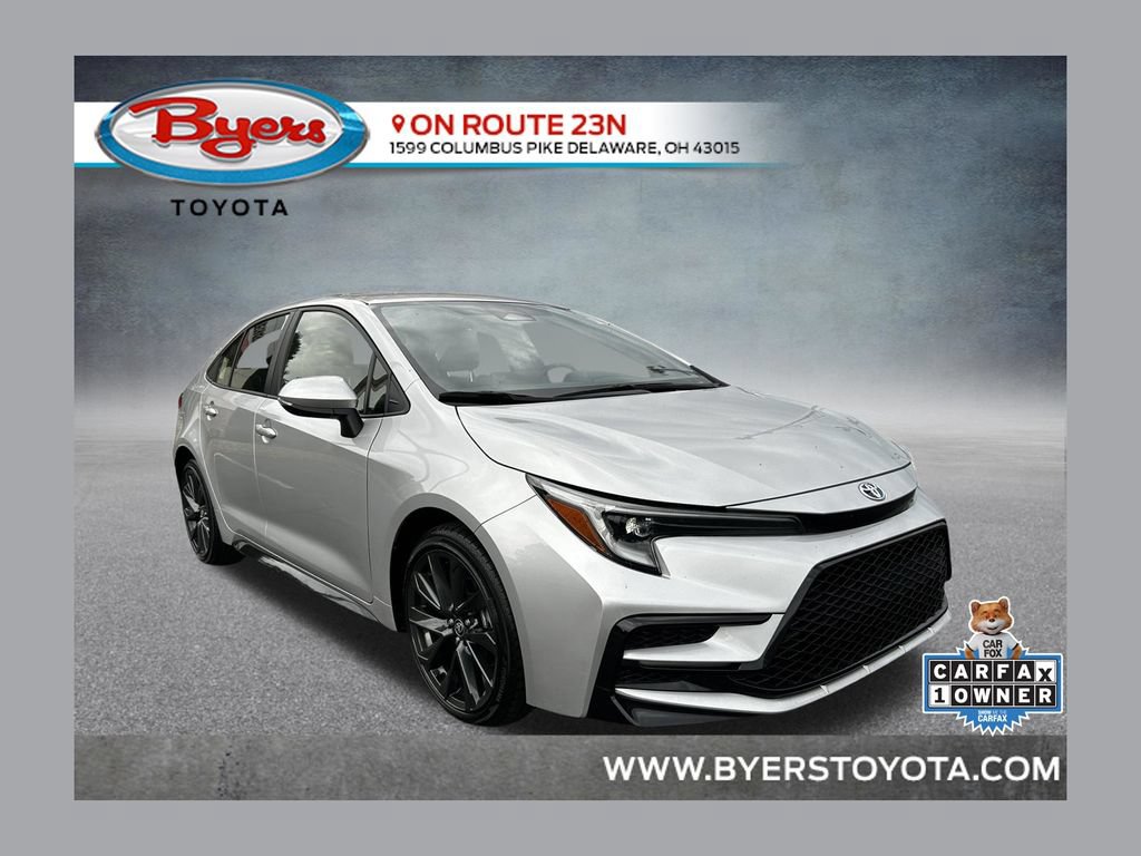 Used 2025 Toyota Corolla SE FWD image 1