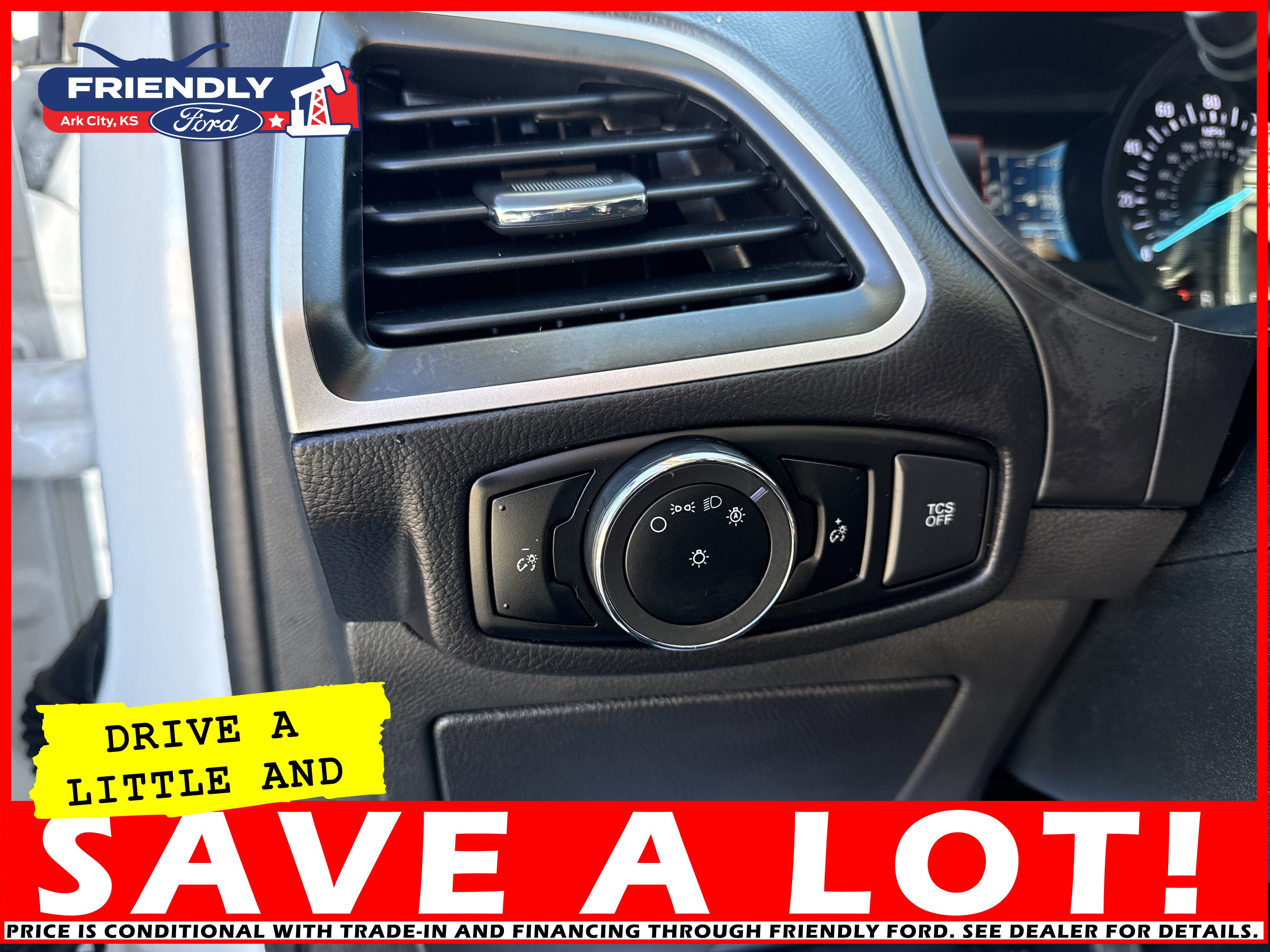 Used 2024 Ford Edge SEL image 24