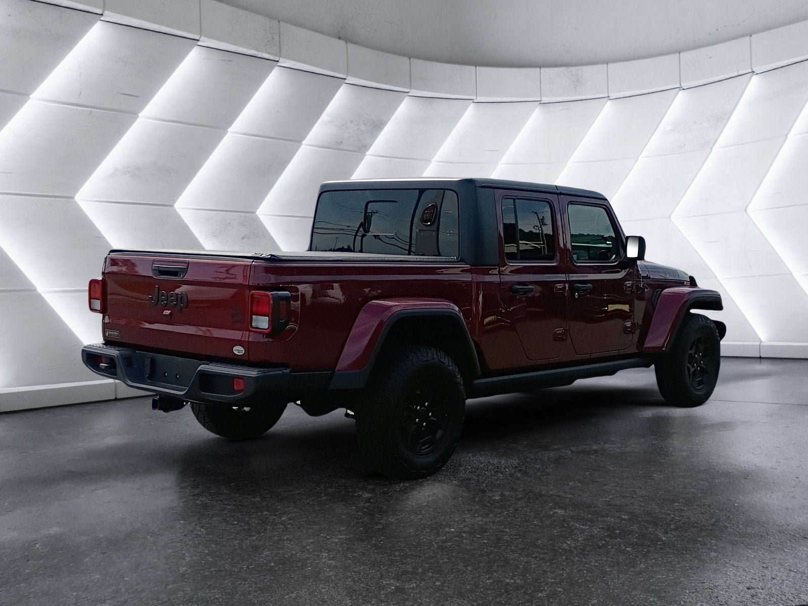 Used 2021 Jeep Gladiator Sport AWD/4WD image 6