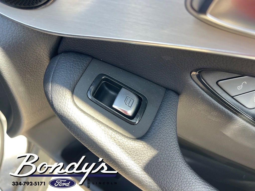 Used 2021 Mercedes-Benz GLC 300 image 24