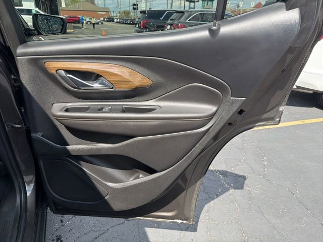 Used 2019 GMC Terrain SLE AWD/4WD image 16