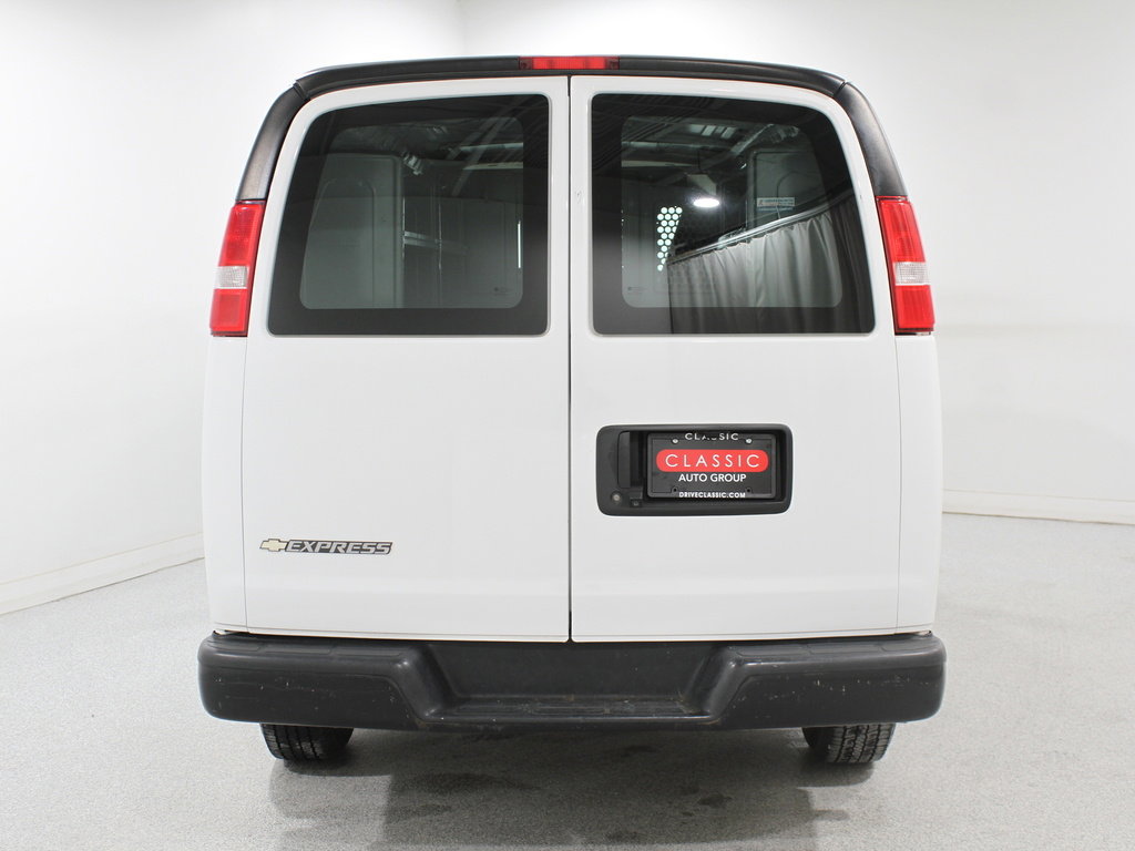 Used 2019 Chevrolet Express 2500 w/ Driver Convenience Package image 15
