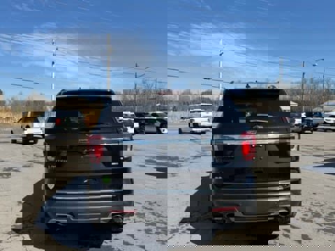 Used 2019 Ford Explorer Limited image 6