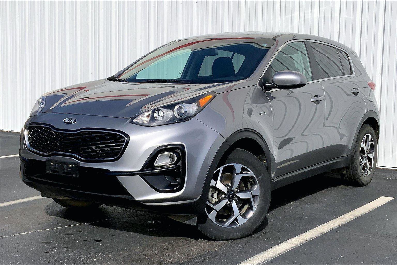Used 2020 Kia Sportage LX video 1