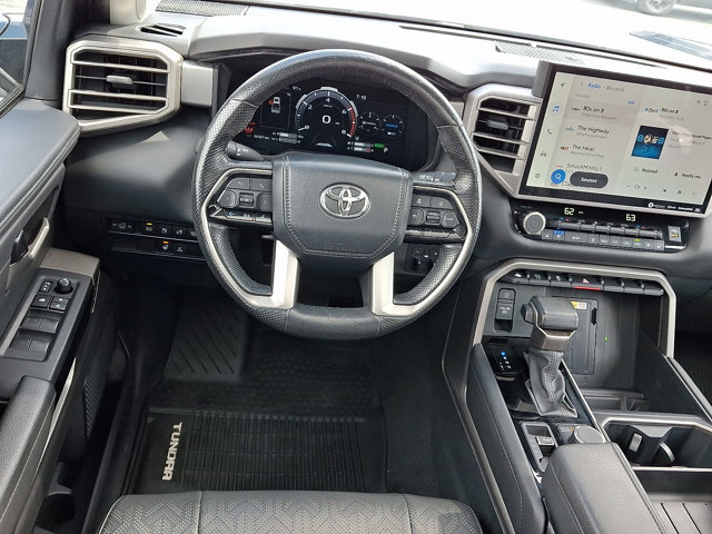 Used 2024 Toyota Tundra Limited AWD/4WD image 12