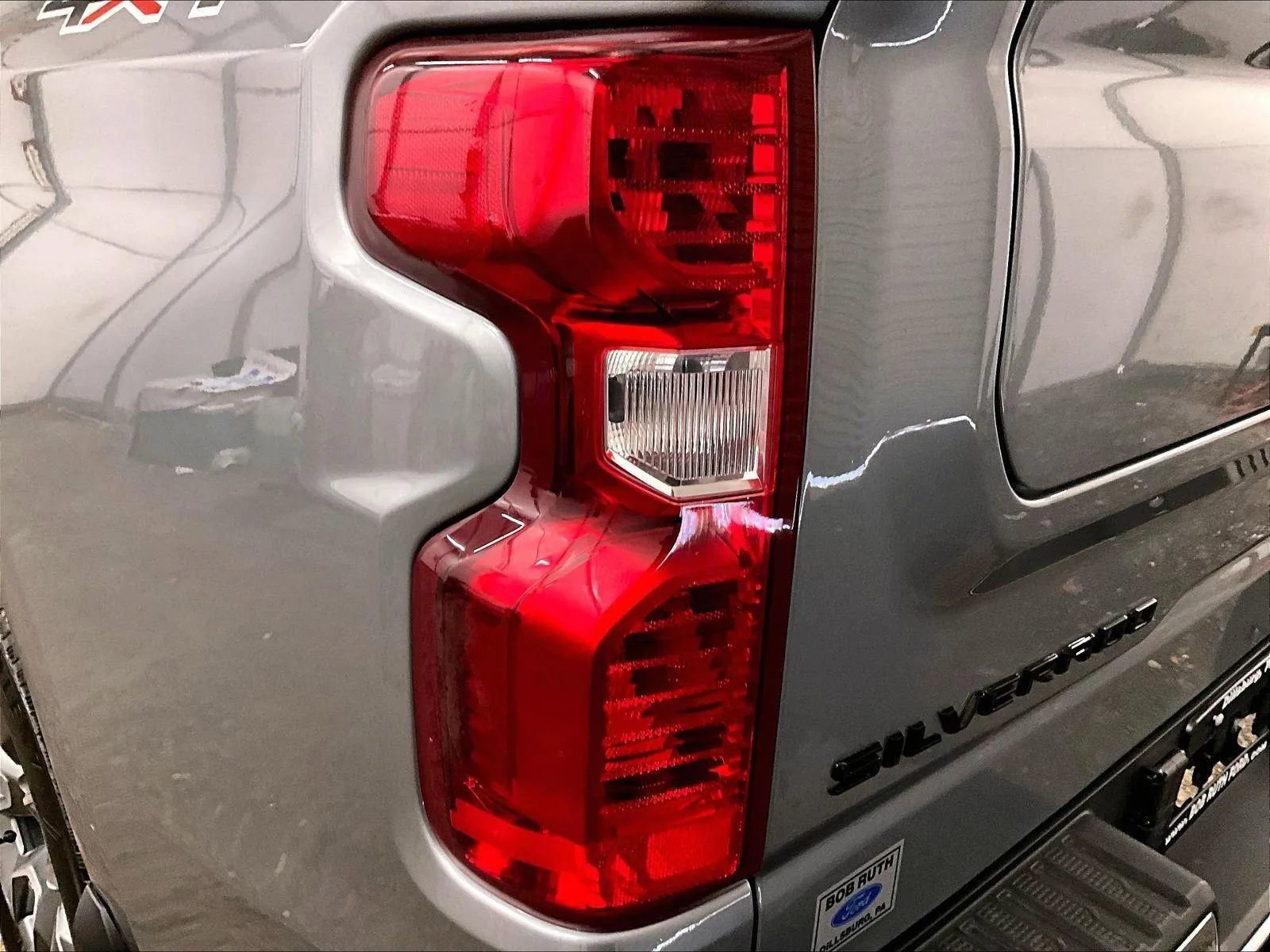 Used 2025 Chevrolet Silverado 1500 LT w/ Safety Package image 28