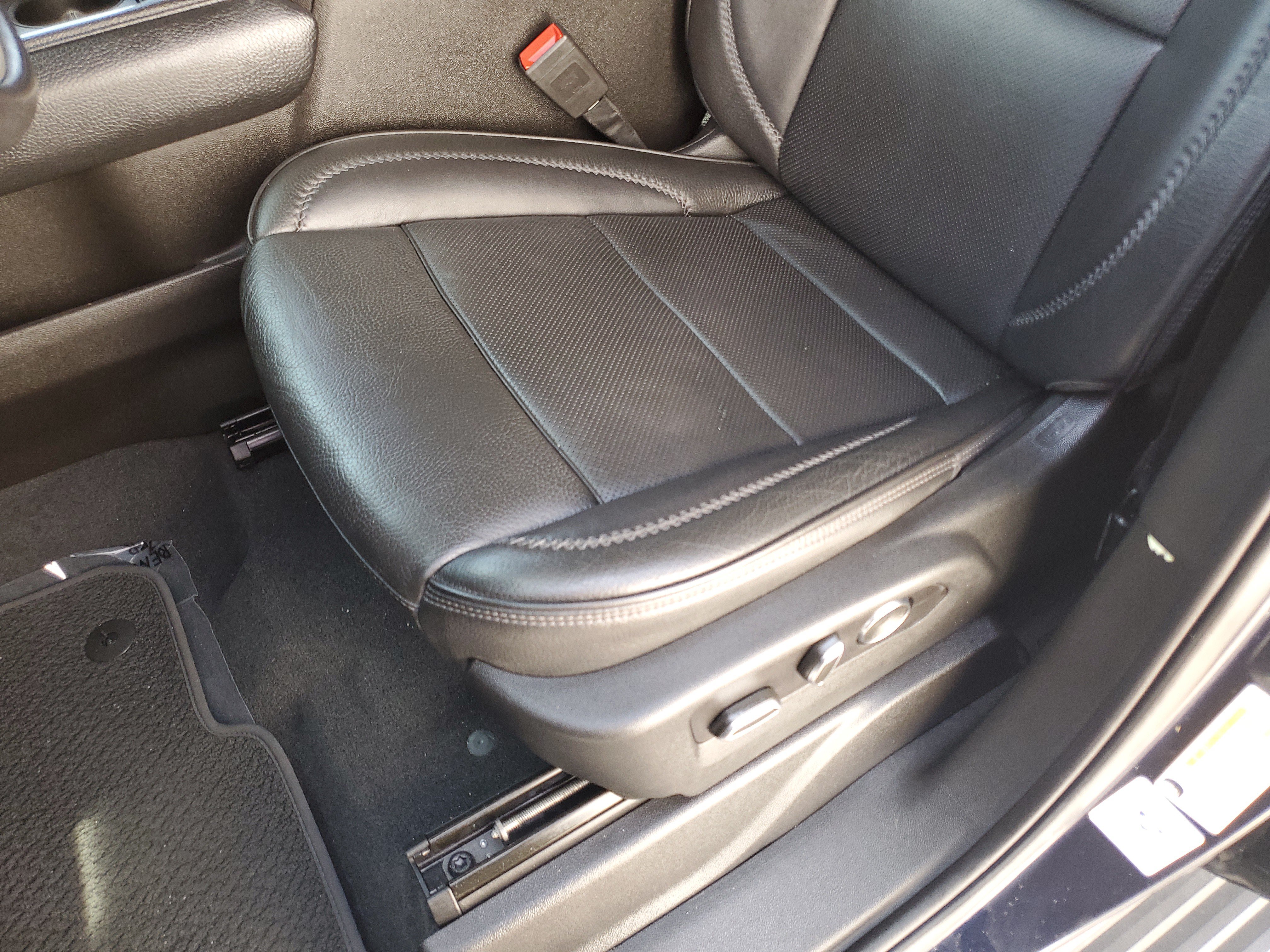 Certified 2021 GMC Yukon XL Denali w/ Denali Premium Package RWD image 23