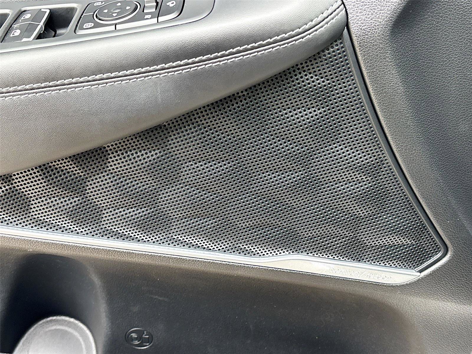 Used 2021 Hyundai Santa Fe Limited AWD/4WD image 19