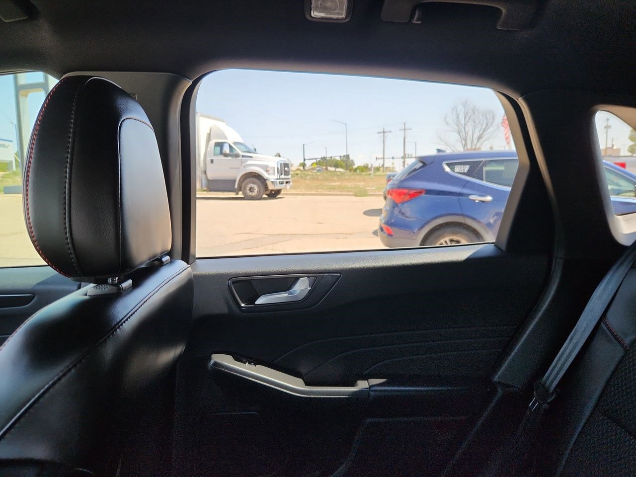 Used 2023 Ford Escape ST-Line w/ Tech Pack #1 image 12