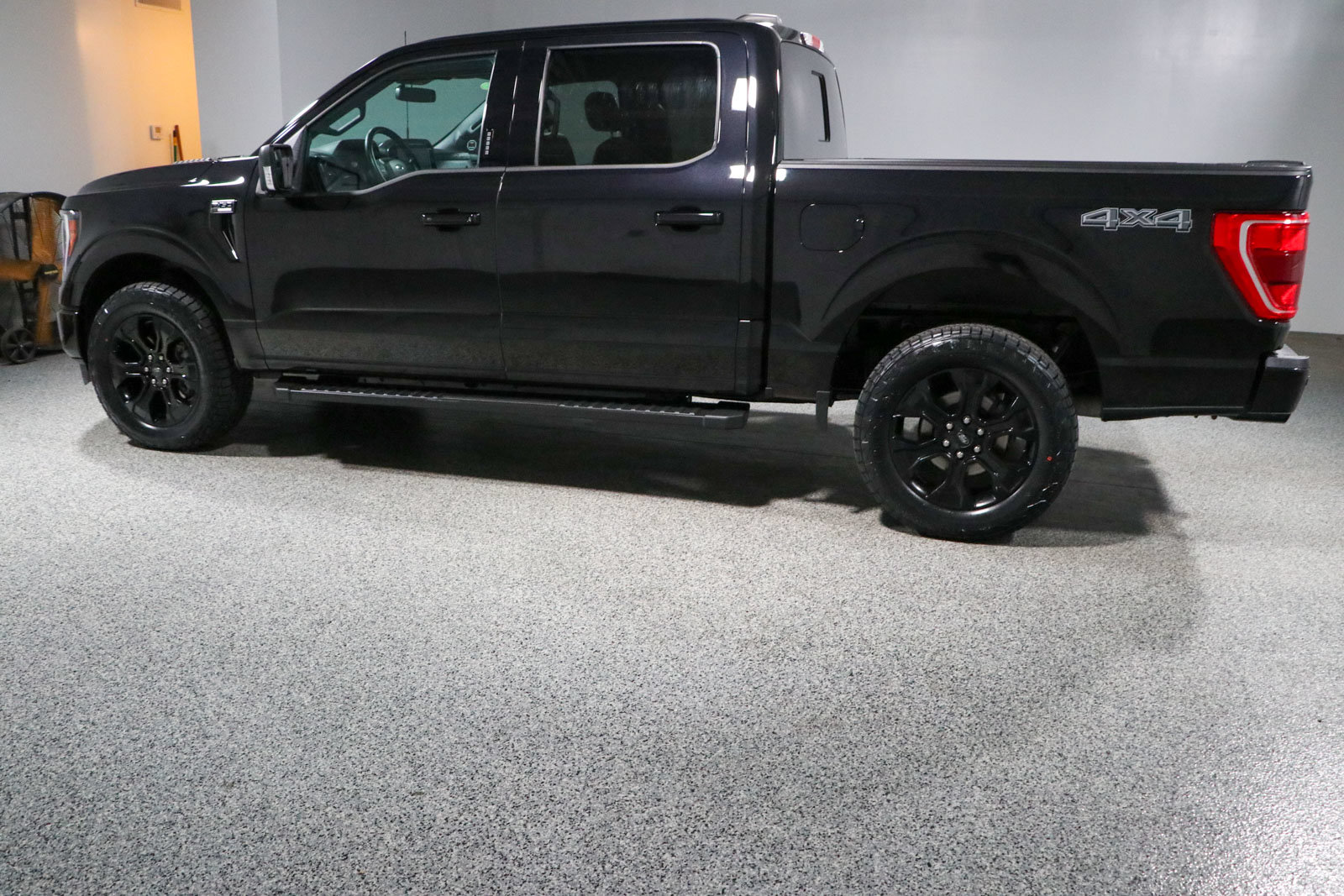 Used 2023 Ford F150 XLT w/ Equipment Group 302A High AWD/4WD image 10