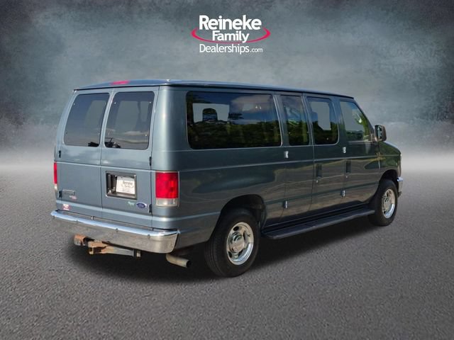Used 2011 Ford E-150 and Econoline 150 Wagon w/ XLT Premium Pkg RWD image 5