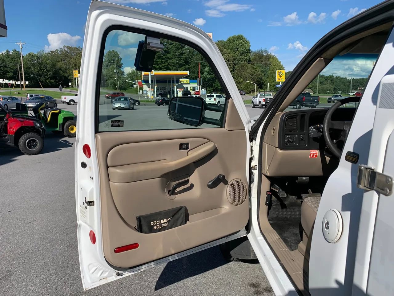 Used 2005 Chevrolet Silverado 2500 W/T RWD image 7