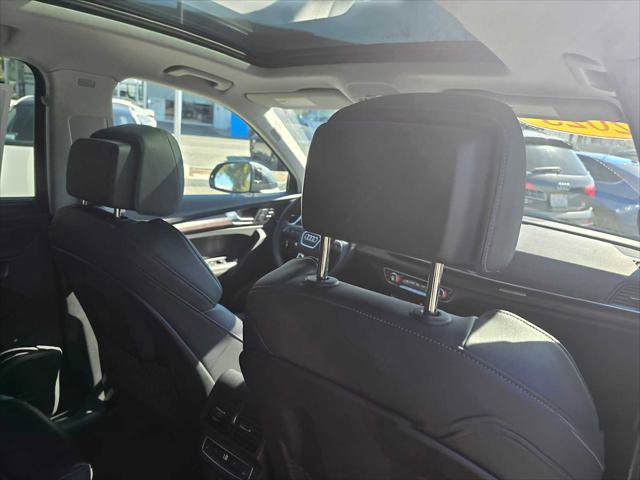 Used 2023 Audi Q5 e Prestige w/ Prestige Package image 15