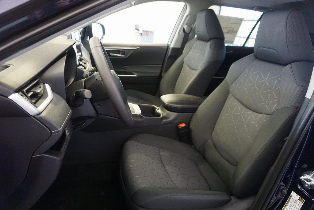 New 2025 Toyota RAV4 XLE image 22