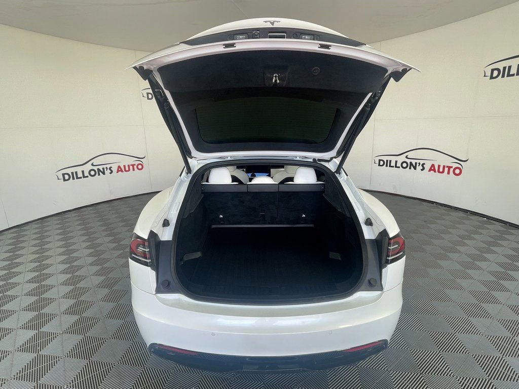 Used 2023 Tesla Model S Standard Range image 11