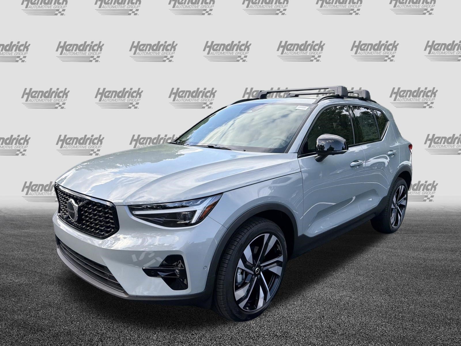 New 2026 Volvo XC40 B5 Ultra w/ Protection Package Premier AWD/4WD image 5